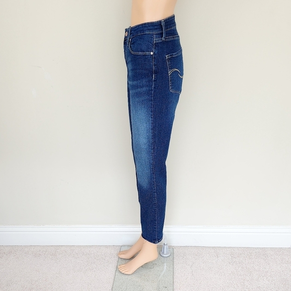 Signature Levi Mid Rise Modern Slim Ankle Jean Pants - Picture 8 of 12